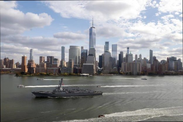 Un helicóptero se estrella en el río Hudson de la ciudad de Nueva York (EEUU)