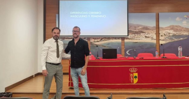 Arona Educar Familia 1