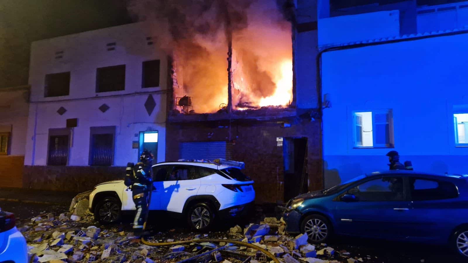 INCENDIO EN LA CUESTA-LA LAGUNA6 19-5-25