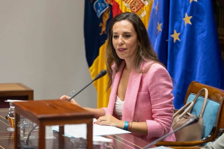 Jéssica de León 070525