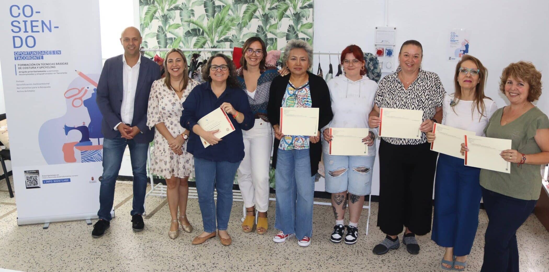 01_COSIENDO OPORTUNIDADES EN TACORONTE. FOTO DE GRUPO