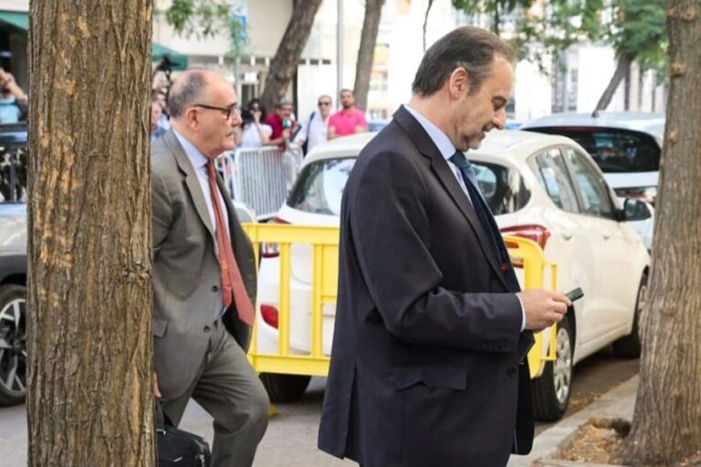 ABALOS Y KOLDO DECLARAN EN EL SUPREMO 23-6-25
