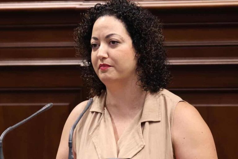 JANA GONZÁLEZ 250625