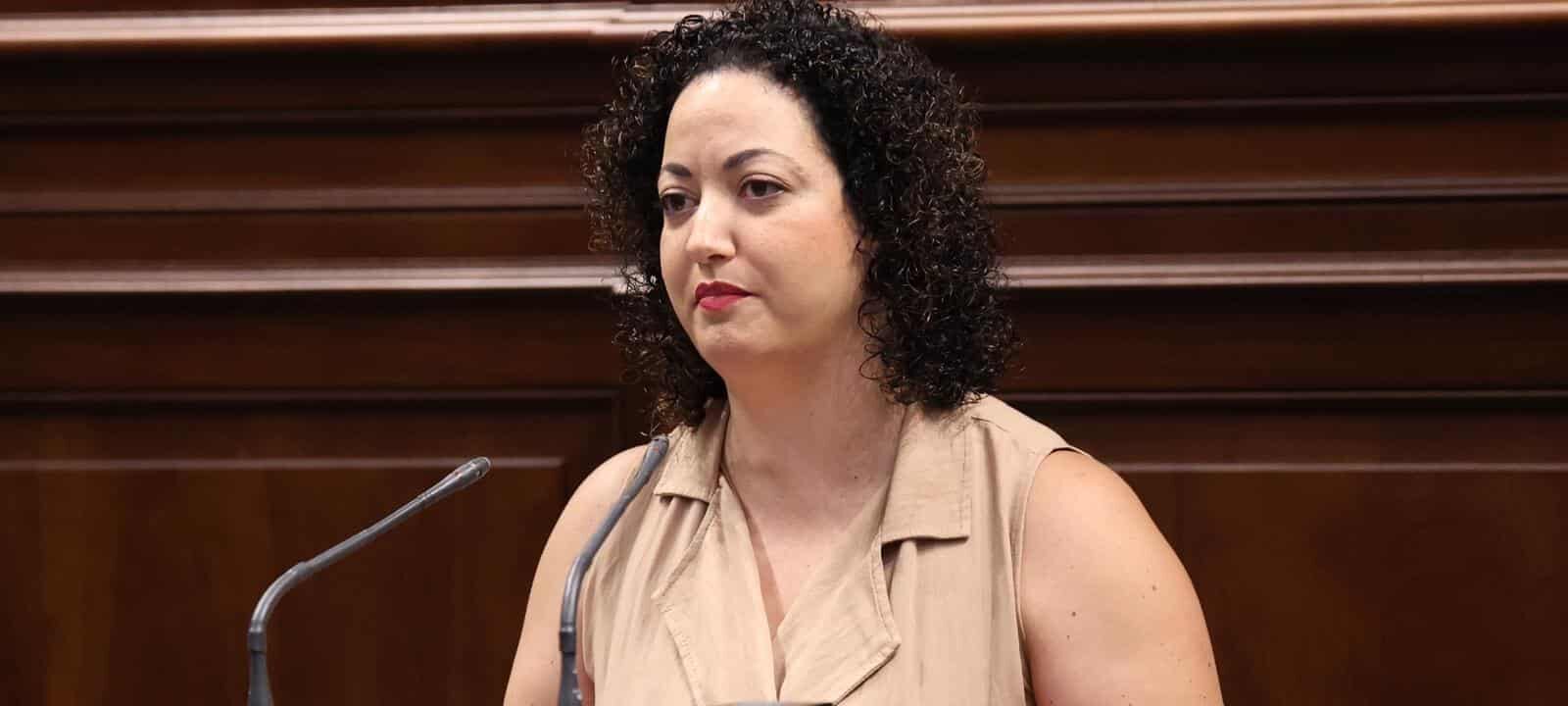 JANA GONZÁLEZ 250625