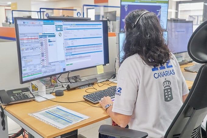 MUJER HERIDA AL VOLCAR UN VEHÍCULO EN LA GC-21 EN LAS PALMAS DE GRAN CANARIA 23-6-25