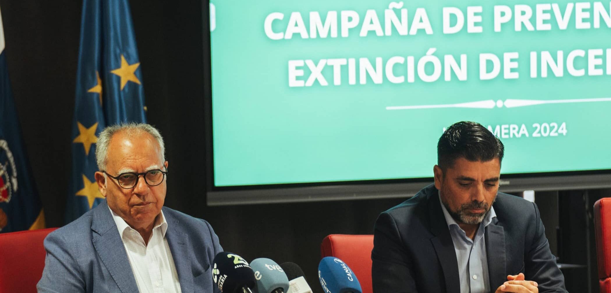 170725 El presidente del Cabildo, Casimiro Curbelo, y el consejero insular de Emergencias, Héctor Cabrera