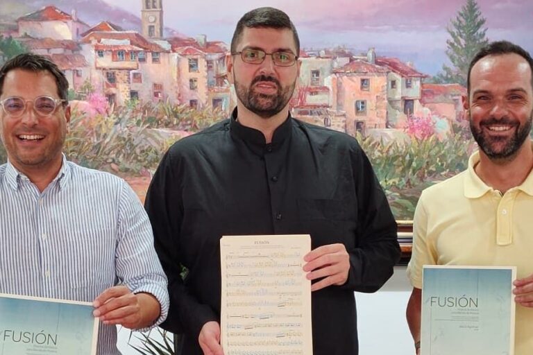 210725 Entrega obra sinf�nica Fusi�n por Jes�s Agomar (2)