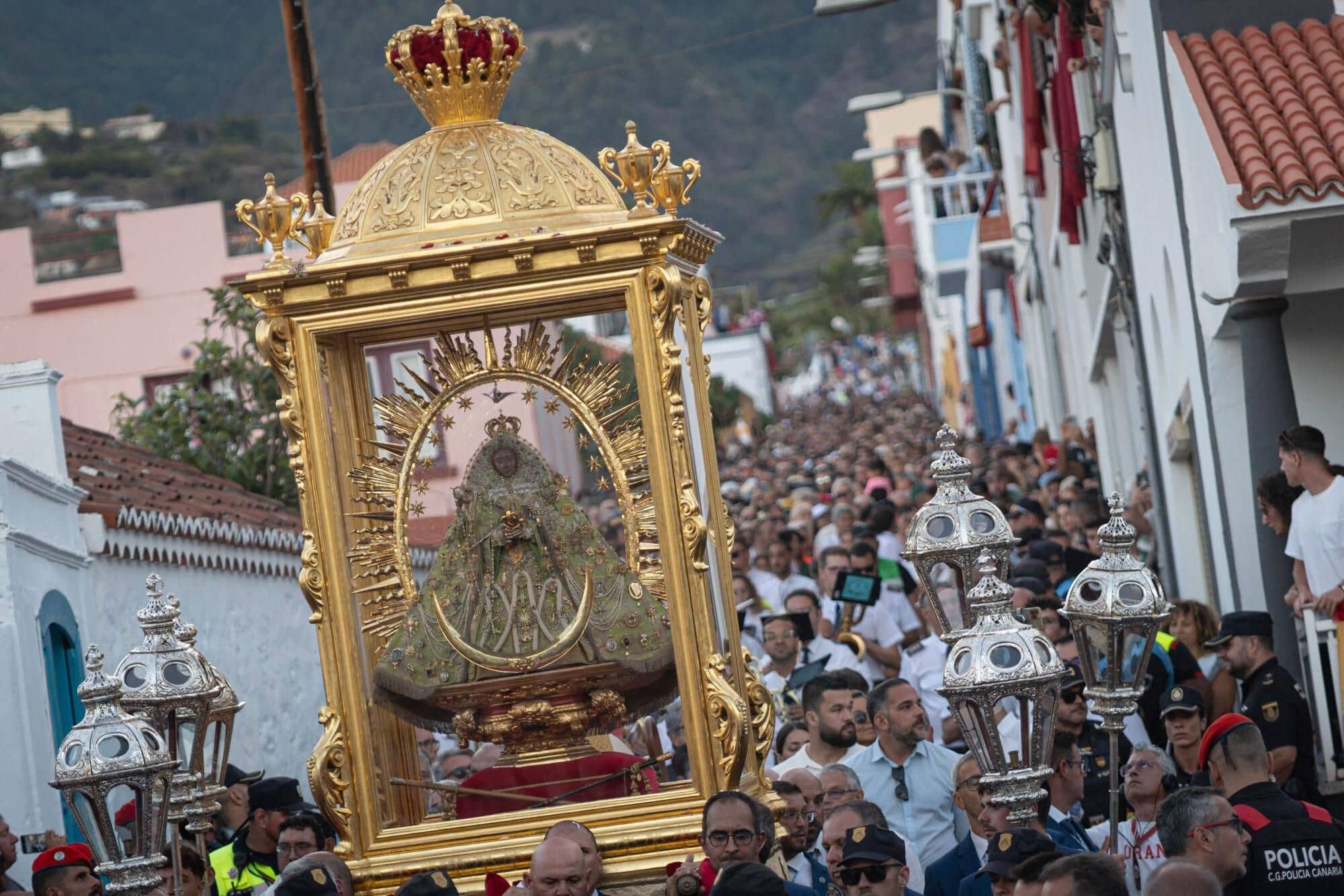 BAJADA DE LA VIRGEN DE LA PALMA1 12-7-25