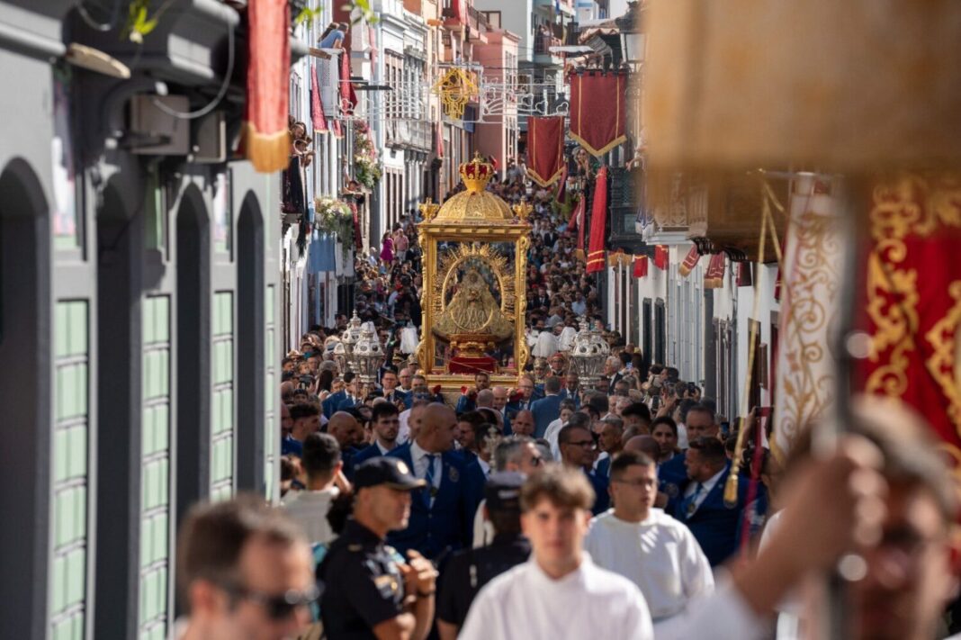 BAJADA DE LA VIRGEN DE LAS NIEVES EN LA PALMA 14-7-25