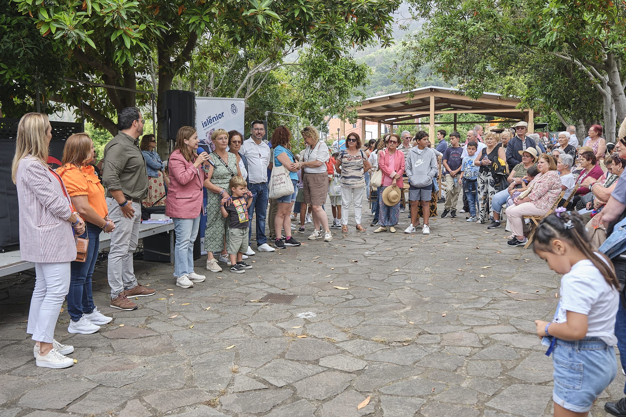 Día de los Abuelos, 1