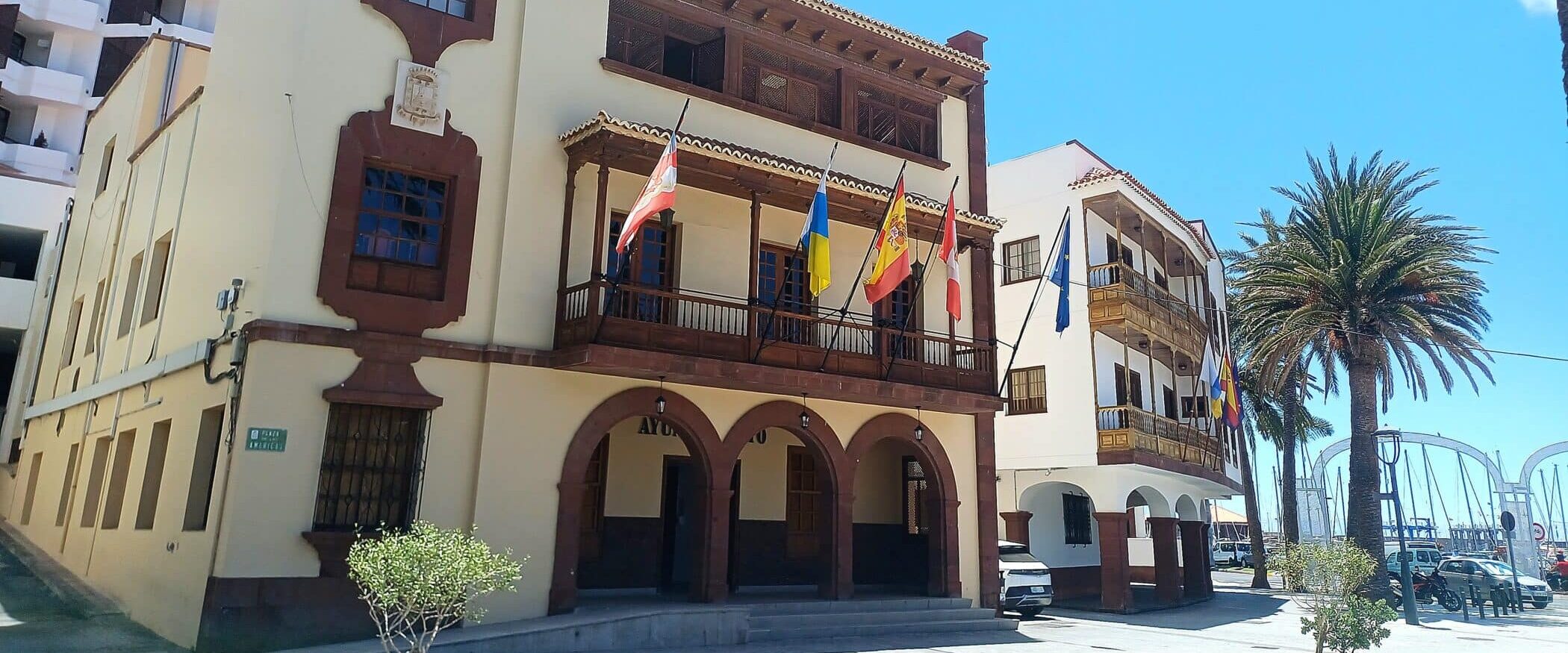 FACHADA AYTO. 8 DE JULIO 2025
