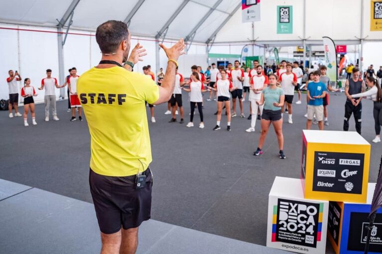 FOTO. ExpoDeca 2025 abre su convocatoria de voluntariado e invita a vivir desde dentro el mayor encuentro deportivo de Canarias (1)