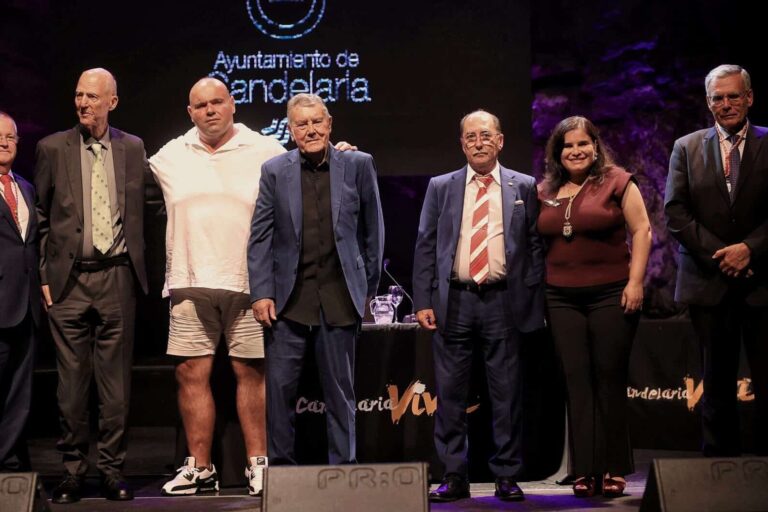 Medallas al mérito 2025