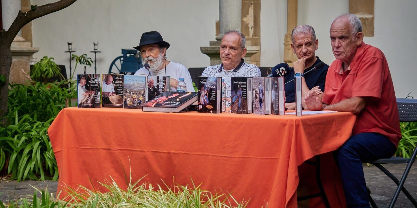 PRESENTACIÓN EN MUSEO IBEROAMERICANO