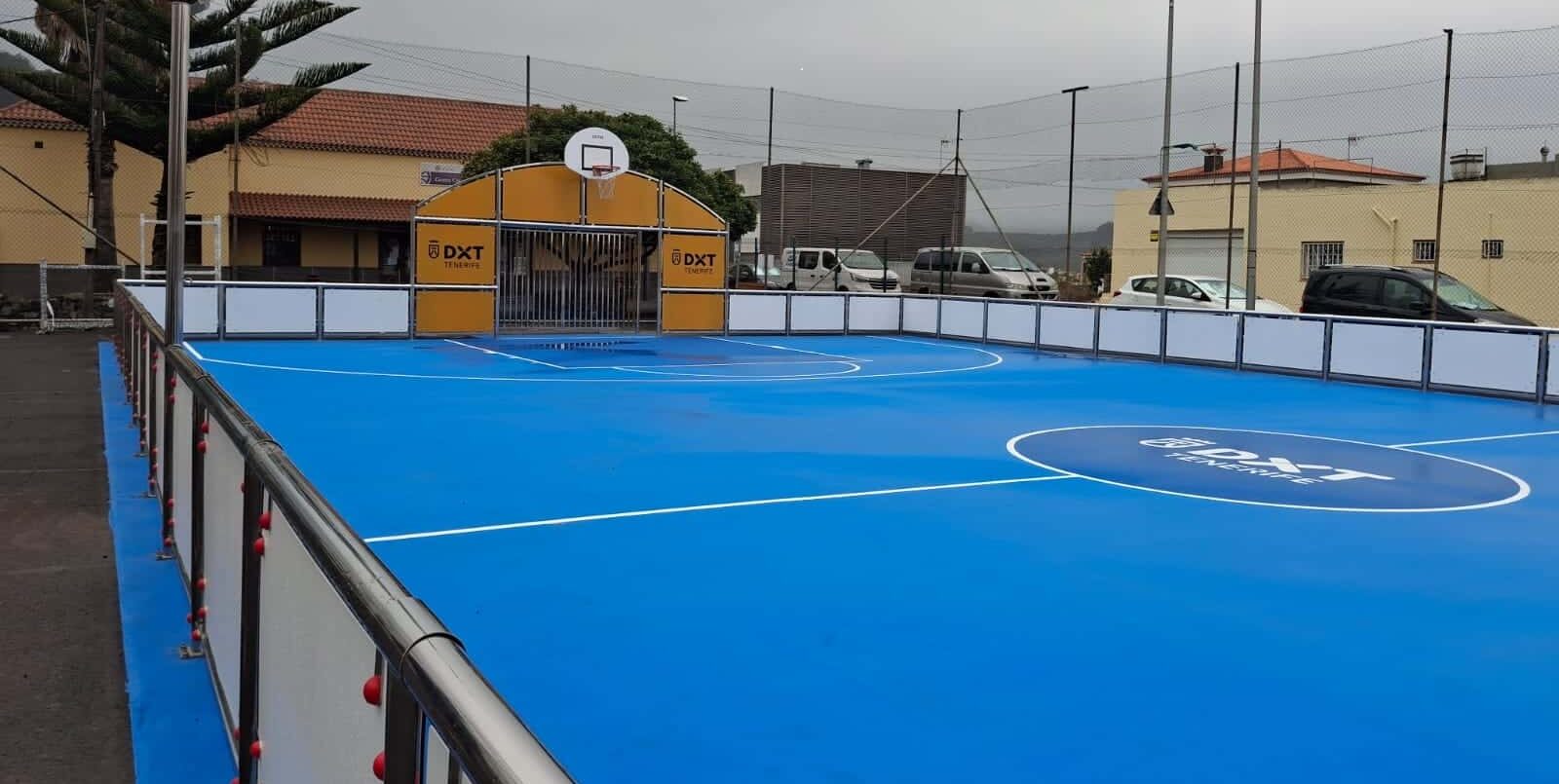 Pista multideporte en La Laguna