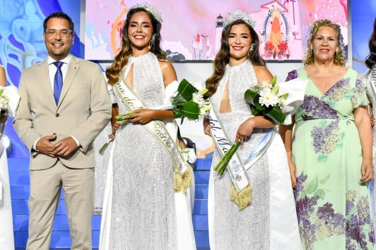 Reina y Princesa del Mar Fiestas del Carmen 2025