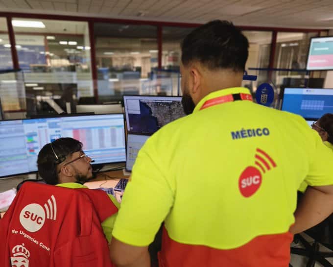 SERVICIOS DE EMERGENCIA RESCATAN A UN HOMBRE CON SIGNOS DE AHOGAMIENTO EN CANDELARIA 8-7-25
