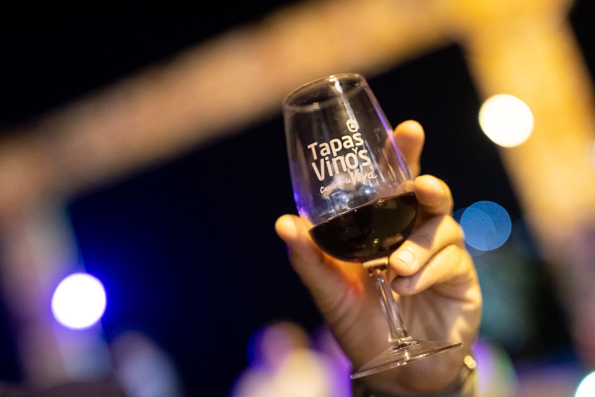 SHE – TAPAS Y VINOS – 04