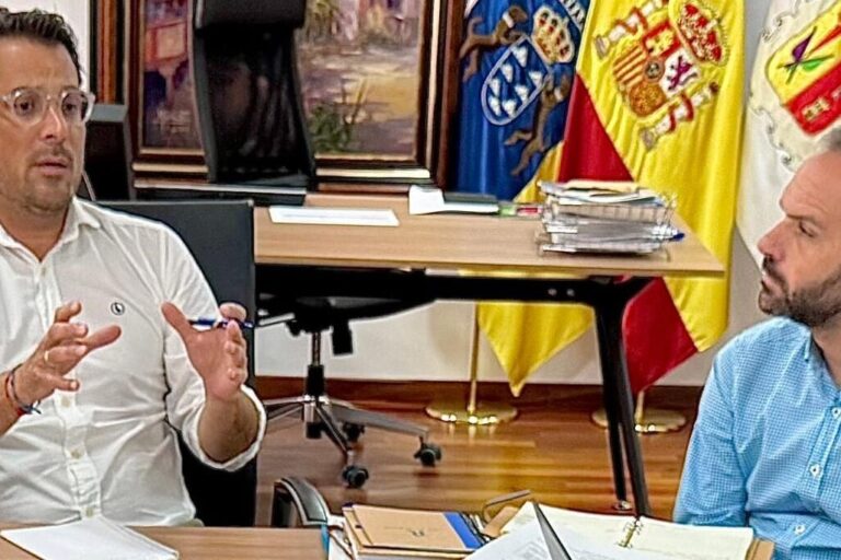 250825 Convenio con grupos folcl�ricos 2025