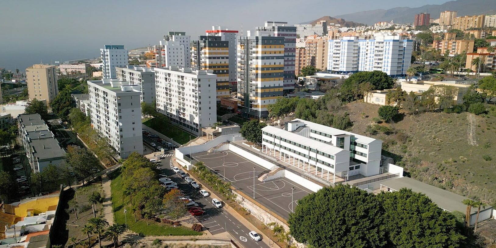 250830 Empleo en Santa Cruz