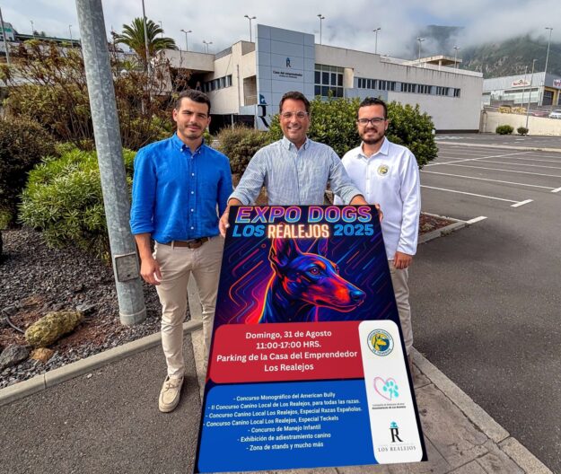 270825 Presentaci�n feria cin�fila Expo Dogs 2025