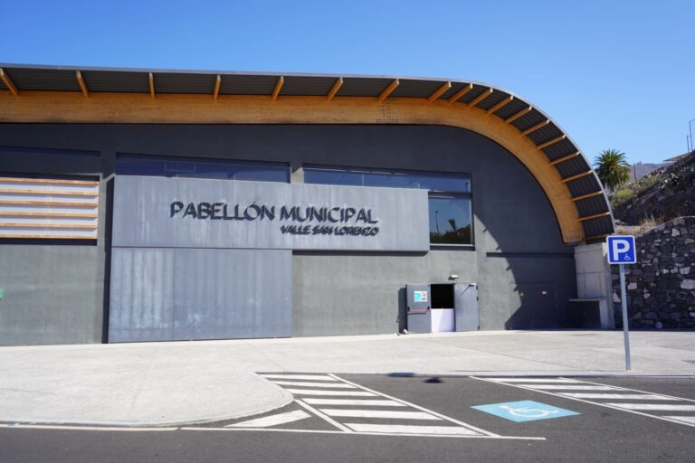 ARONA Pabellón de Deportes Valle San Lorenzo