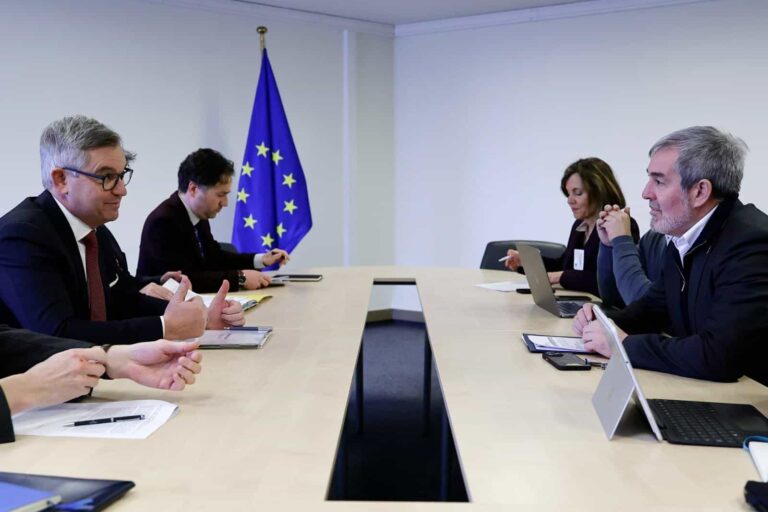 CANARIAS PLATEA A LA UE UN DESPLIEGUE SIGNIFICATIVO DE FRONTEX 20-8-25