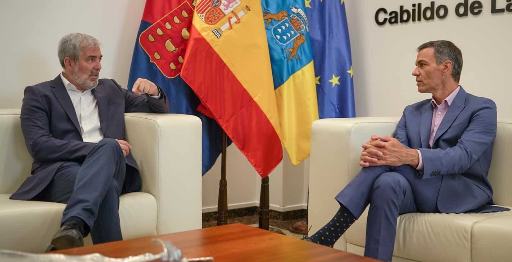 CLAVIJO PROPONE A SÁNCHEZ LA APROBACIÓN DE UN DECRETO LEY ESPECÍFICO PARA LOS ASUNTOS CANARIOS PENDIENTES 18-8-25