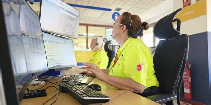CUATRO HERIDOS EN UNA COLISIÓN ENTRE TRES VEHÍCULOS EN ARONA 25-8-25