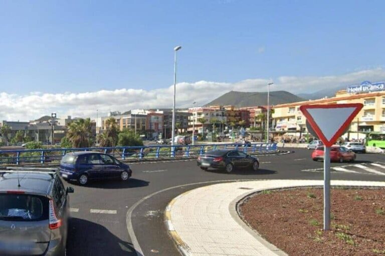 OBRAS EN LA ROTONDA DE SAN ISIDRO 4-8-25