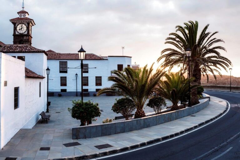 Plaza Rosario Oramas