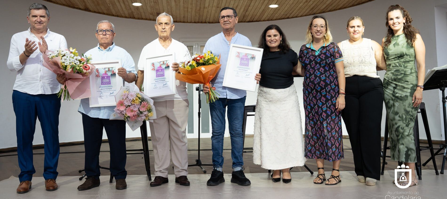 SHE – HOMENAJE – 45