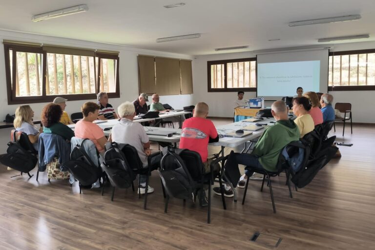 Taller formativo en Hermigua