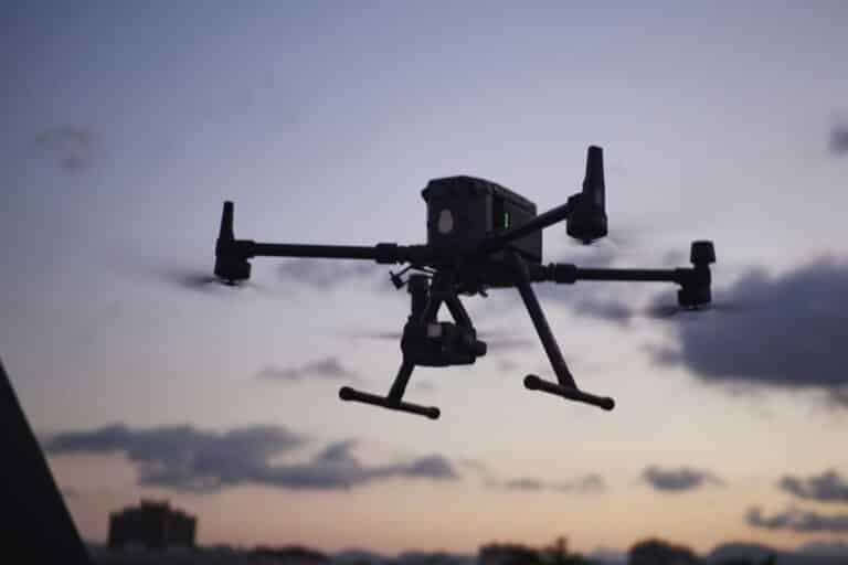 Trabajo del dispositivo aéreo de la Policía Nacional durante los Sanfermines