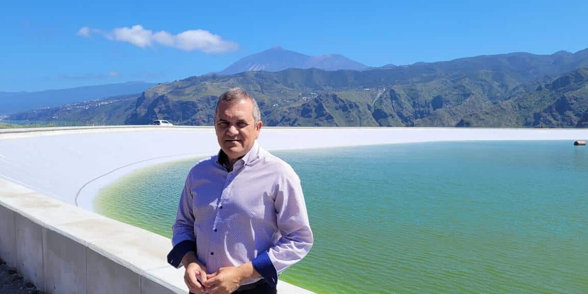 Valentín González
