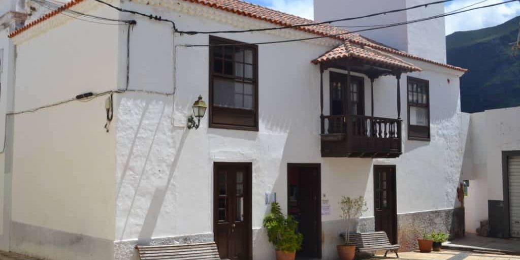 residencia_geriatrica_nuestrasenoralaluz_lossilos-1024×512
