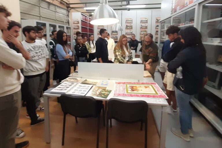 visita de estudiantes al archivo municipal