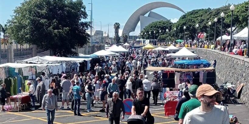 250910 El Ayuntamiento de Santa Cruz colocará 401 nuevas carpas en el Rastro capitalino
