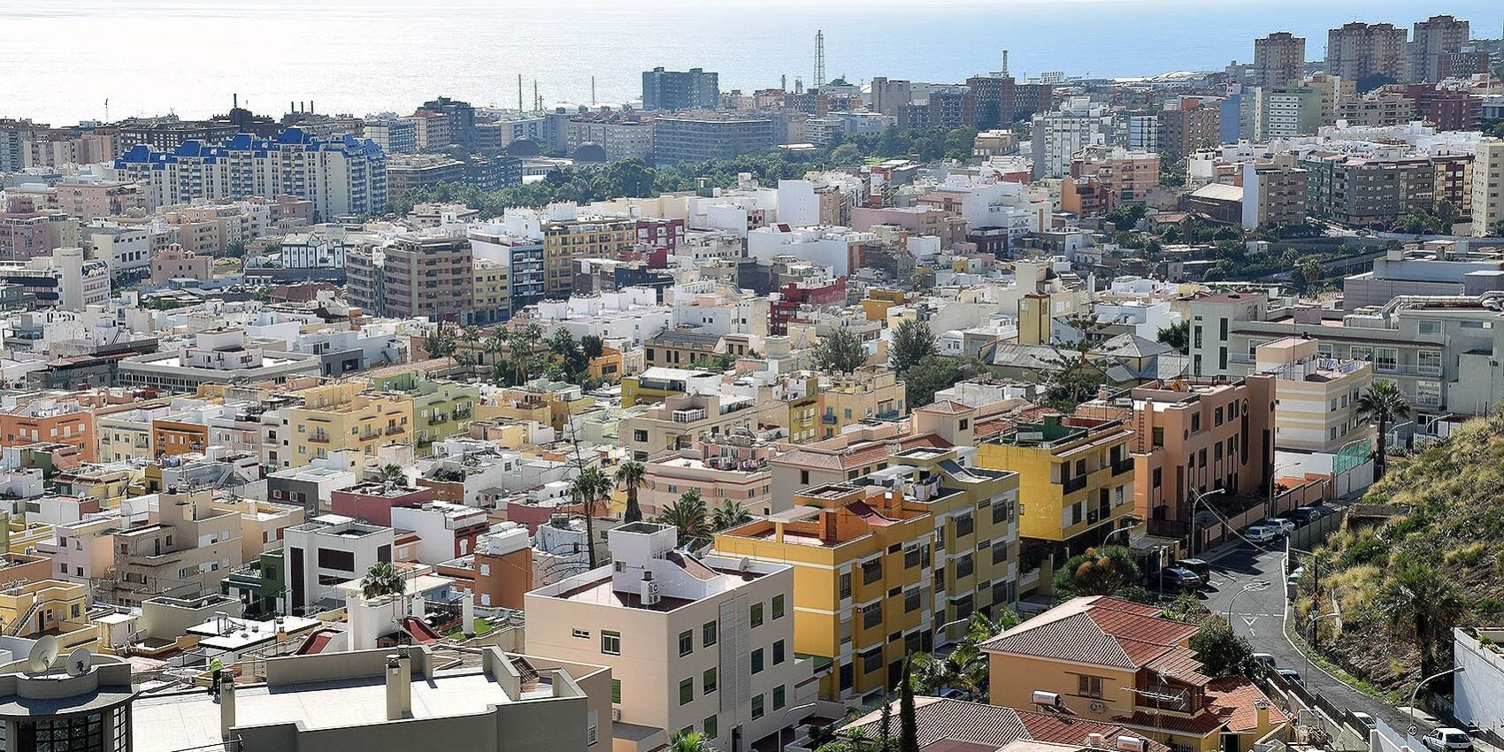 250912 Panorámica de edificios de Santa Cruz