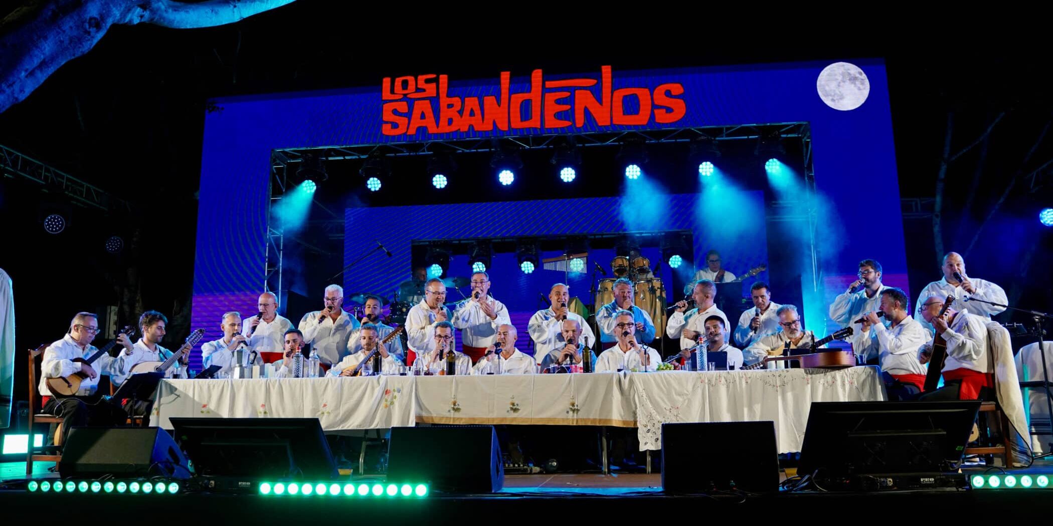 ARONA ESPECTÁCULO LOS SABANDEÑOS 60 ANIVERSARIO