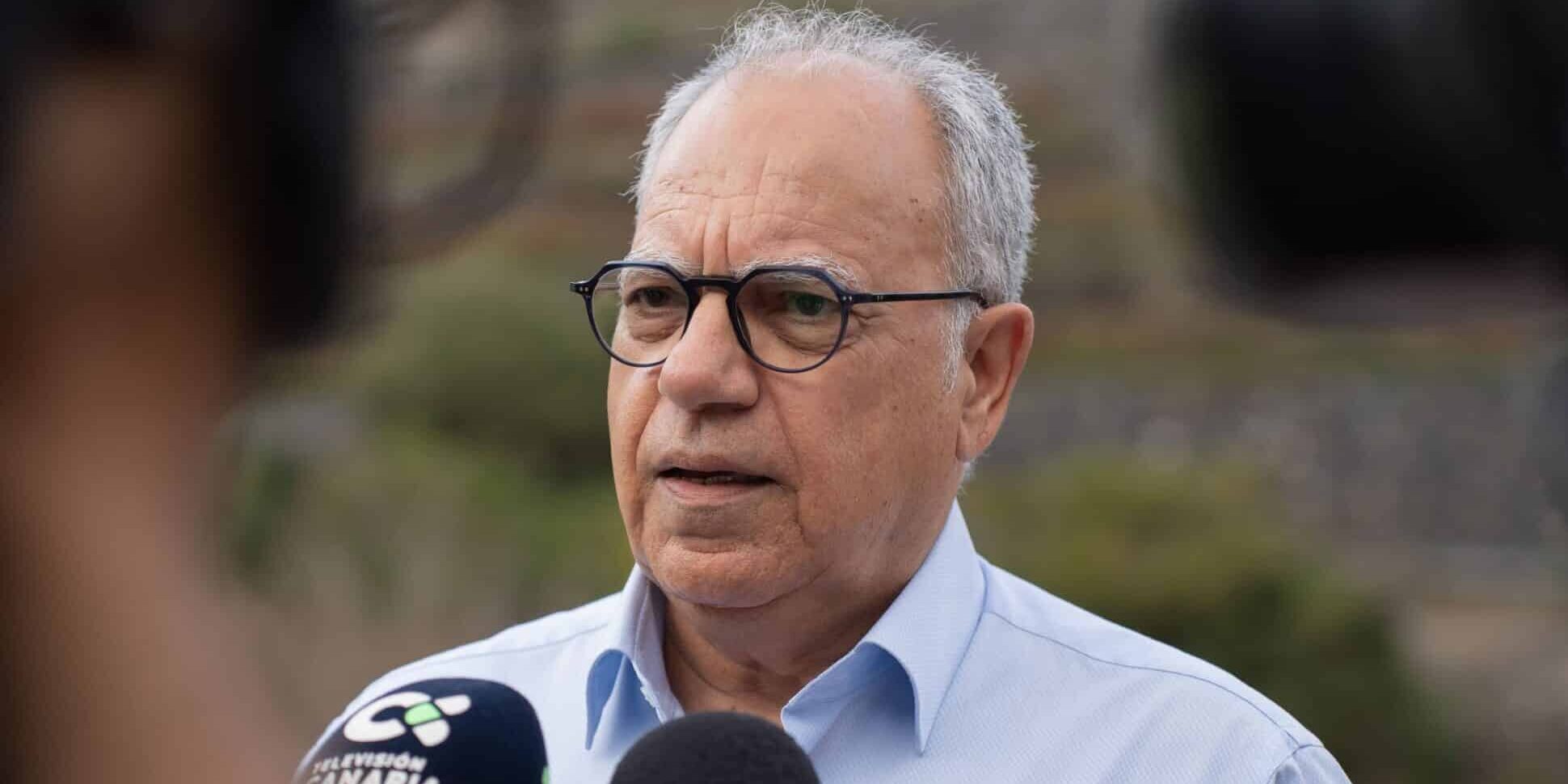 Casimiro Curbelo, presidente (2)