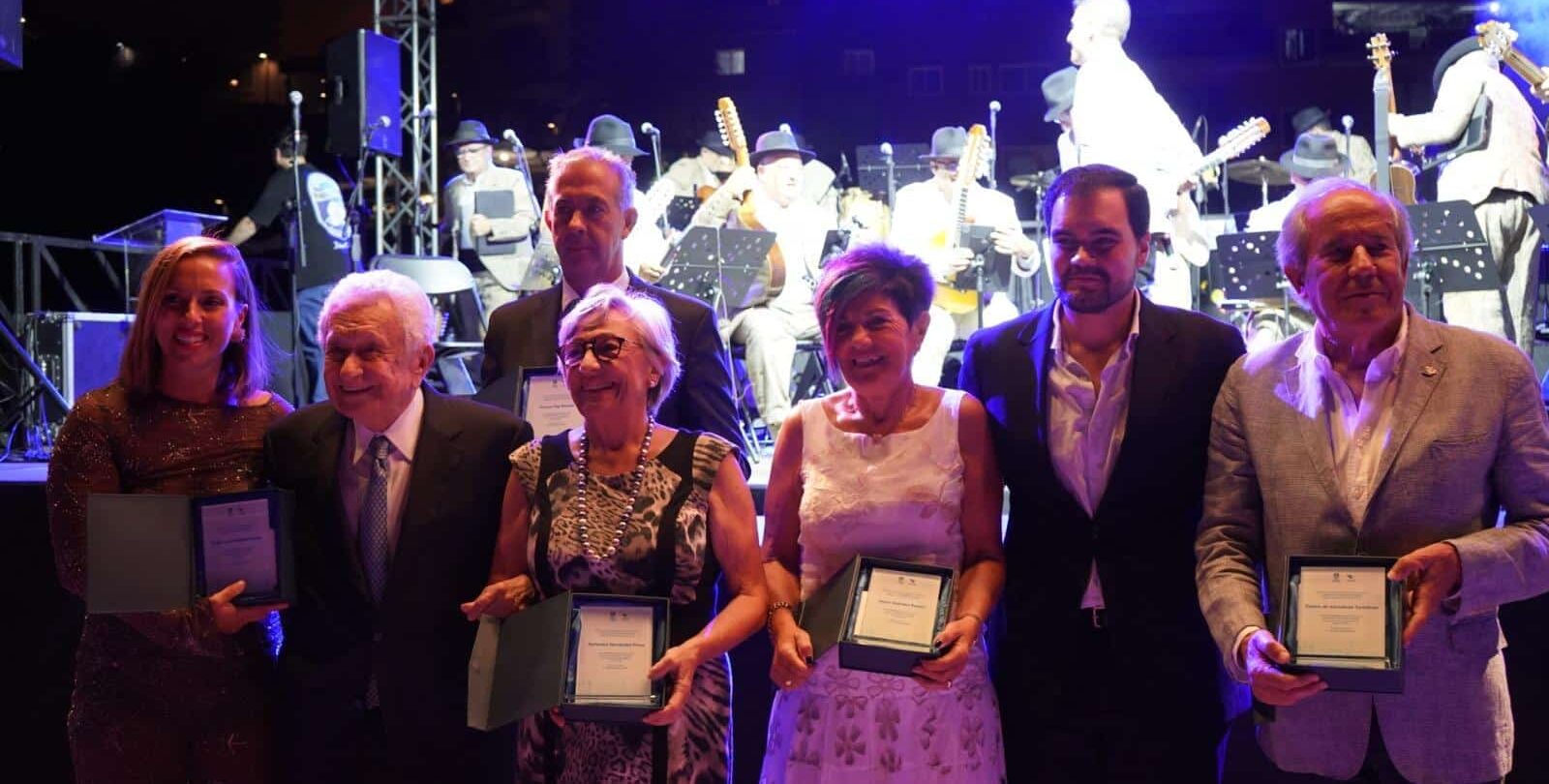 FOTO FAMILIA