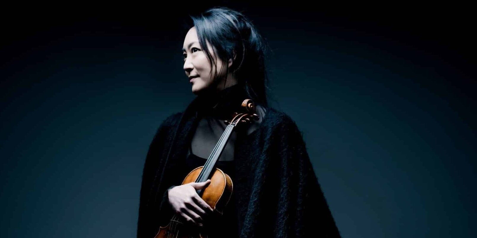 FOTO. Akiko Suwanai_020_Aphoto (c) Marco Borggreve