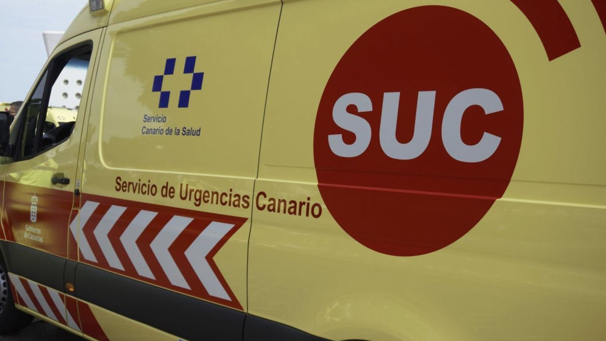 HOMBRE ASISTIDO POR EL SUC TRAS NUNA CAÍDA EN UNA PLAYA DE ARONA 28-9-25