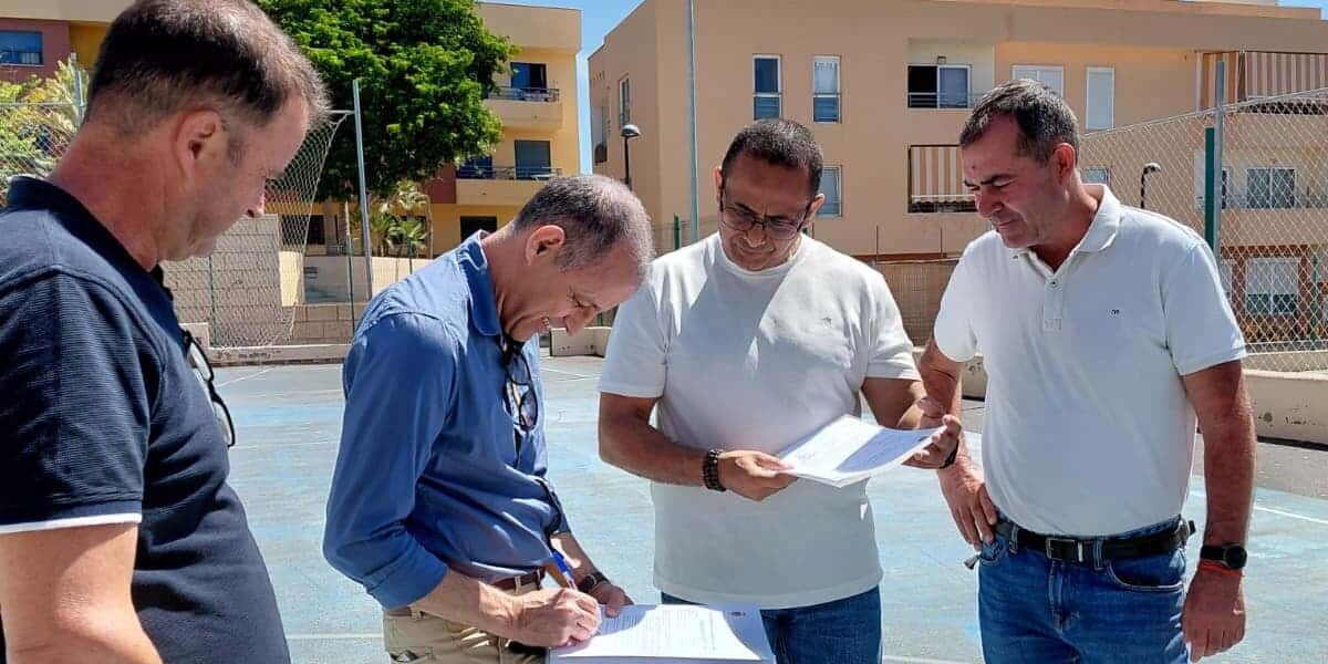 Inicio obras polideportivo La Hoyita 1