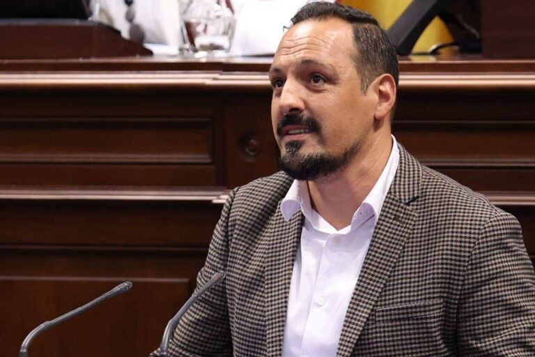 JONATHAN FELIPE – APROBACIÓN LEY VOLCANES 240925