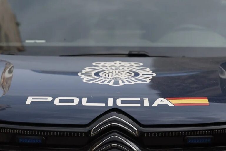 UN HOMBRE MATA A SU MADRE EN LAS PALMAS DE GRAN CANARIA Y SE ENTREGA A LA POLICÍA 9-9-25