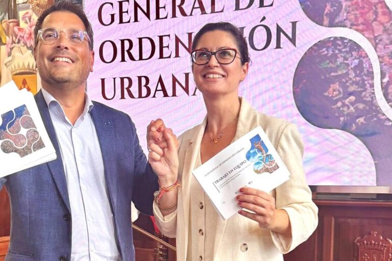 011025 Aprobaci�n definitiva Plan General de Ordenaci�n Urbana PGOU
