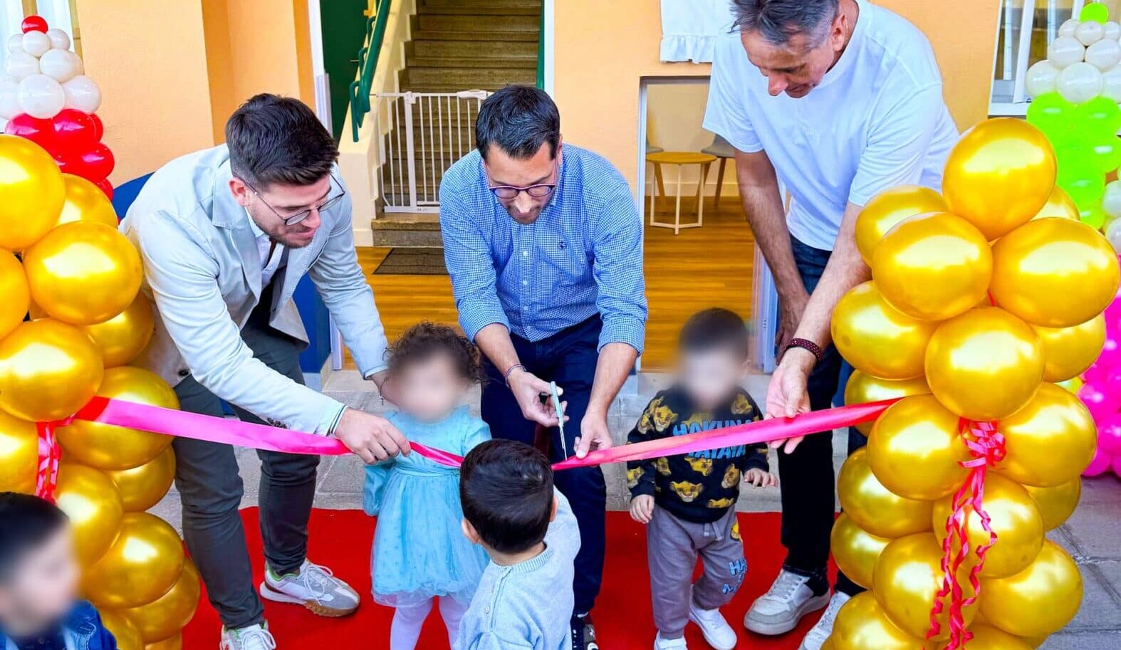 131025 Inauguraci�n aula 2 a�os en CEIP Mencey Bentor
