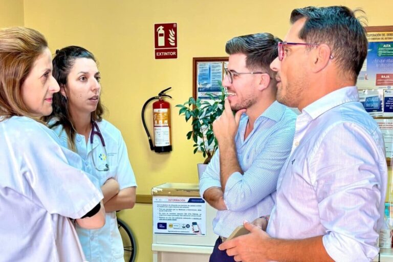 231024 Obra reforma instalaci�n el�ctrica Centro de Salud Palo Blanco